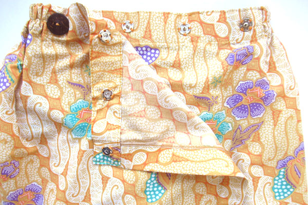 スナップ開きで開閉が楽